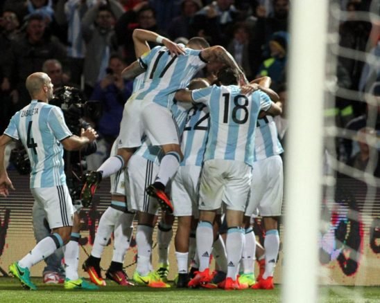 Fútbol: IMPORTANTE TRIUNFO ARGENTINO CON GOL DE MESSI, PARA LLEGAR AL TOPE DE LA TABLA DE POSICIONES