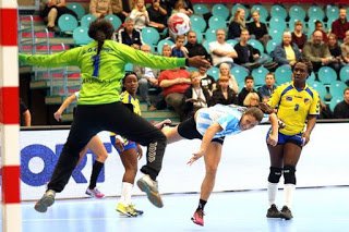 Lee más sobre el artículo Handball: «LA GARRA» DEBUTÓ CON UN TRIUNFO EN EL MUNDIAL DE DINAMARCA
