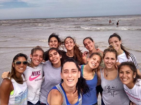 Beach Handball: VIAJA EL PLANTEL FEMENINO PARA EL CIRCUITO PATAGÓNICO