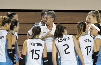 Lee más sobre el artículo Vóley femenino: CAÍDA 3-0 PARA LAS PANTERAS ANTE COREA DEL SUR