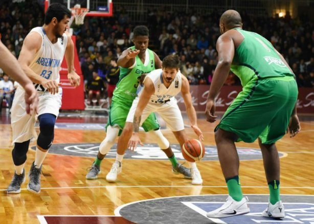 Básquet masculino: ARGENTINA SE QUEDÓ CON EL SÚPER 4 LA CAJA EN SALTA
