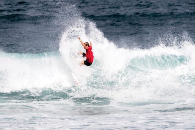 Surf: LEANDRO USUNA PARTICIPÓ EN LA VANS WORLD CUP 2017