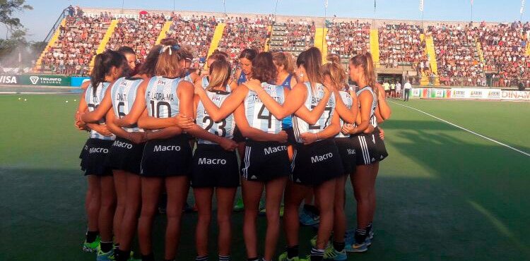 En este momento estás viendo Hockey sobre césped femenino: LAS LEONAS CERRARON LA SERIE CON UNA VICTORIA SOBRE GRAN BRETAÑA