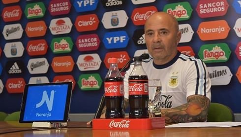 Lee más sobre el artículo Futbol: SAMPAOLI «HAY QUE APROVECHAR EL GRAN MOMENTO DE MESSI DE CARA AL MUNDIAL»