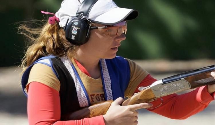 Tiro: GRAN ACTUACIÓN DE MELISA GIL