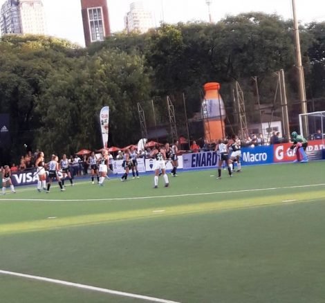 En este momento estás viendo Hockey sobre césped femenino: DERROTA DE LAS LEONAS EN EL TERCER TEST MATCH FRENTE A NUEVA ZELANDA