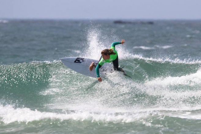 En este momento estás viendo Surf: JOSEFINA ANÉ GANÓ EN SUDÁFRICA E IGNACIO GUNDESEN FUE SEMIFINALISTA EN EL PAÍS VASCO