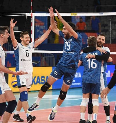 En este momento estás viendo Voley masculino: ARGENTINA SE DESPIDIÓ DE LA VNL CON UN TRIUNFAZO