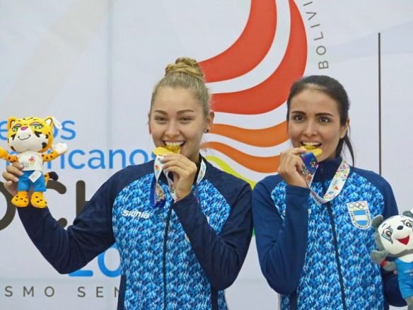 En este momento estás viendo Juegos ODESUR: NUEVO FESTEJO ARGENTINO EN RACQUETBALL, AHORA POR EQUIPOS