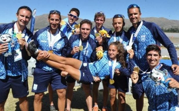 Lee más sobre el artículo Juegos ODESUR: EL REMO COSECHÓ SEIS MEDALLAS DE ORO Y OCHO DE PLATA