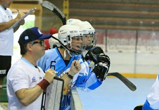 Lee más sobre el artículo Roller Hockey femenino: ARGENTINA BUSCARÁ EN REPECHAJE MANTENERSE ENTRE LAS MEJORES DEL MUNDIAL DE ITALIA