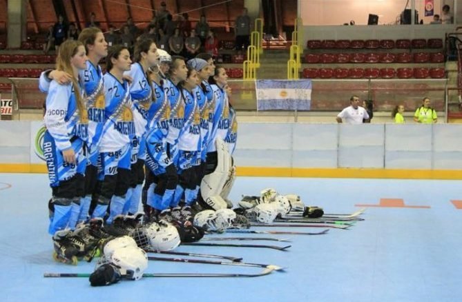 Roller Hockey femenino: LAS ALBICELESTES CAYERON ANTE OTRO CANDIDATO EN EL MUNDIAL DE ITALIA