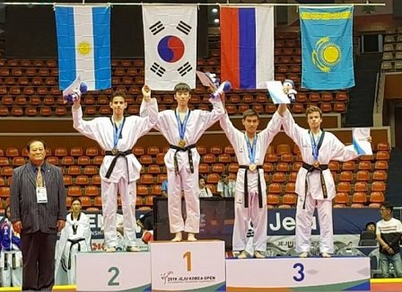 Lee más sobre el artículo Taekwondo: DOBLE MEDALLA PARA LOS ARGENTINOS EN JEJU