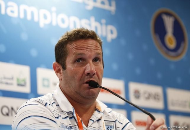 Notas: ENTREVISTA A EDUARDO "DADY" GALLARDO, ENTRENADOR HISTÓRICO DEL HANDBALL NACIONAL
