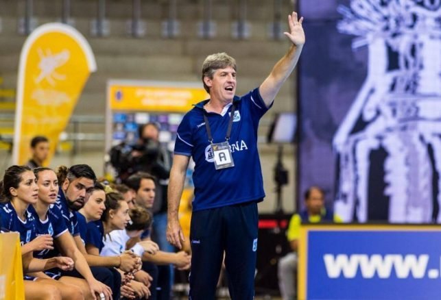 Handball femenino: EDUARDO PERUCHENA DEJÓ DE SER EL ENTRENADOR DE LA SELECCIÓN FEMENINA