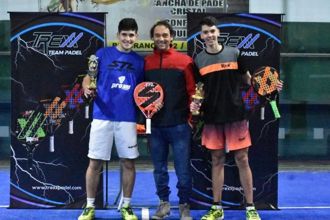 En este momento estás viendo Pádel: GONZALO SASSANO Y MAXIMILIANO SANCHEZ BLASCO CAMPEONES EN MAR DEL PLATA