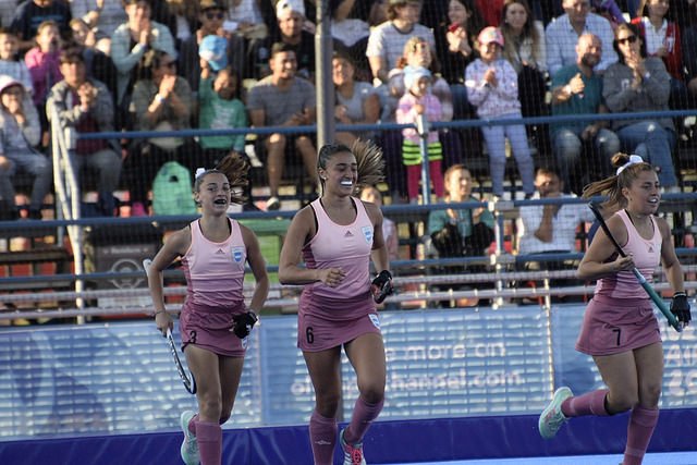 Lee más sobre el artículo YOG BA 2018: LOS SELECCIONADOS DE HOCKEY5 CONTINUAN CON LA SENDA DE TRIUNFOS