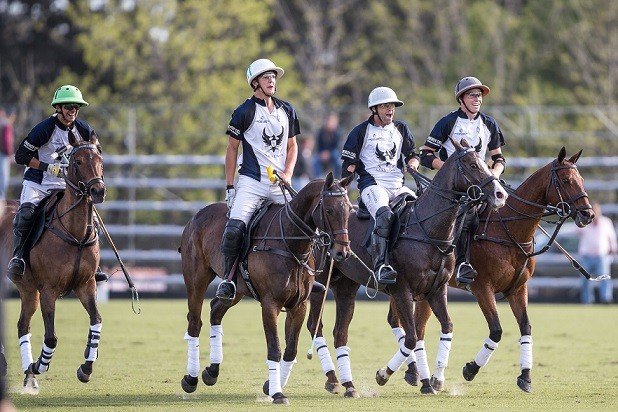Lee más sobre el artículo Polo masculino: LA ENSENADA META CLASIFICÓ A LA TRIPLE CORONA 2020