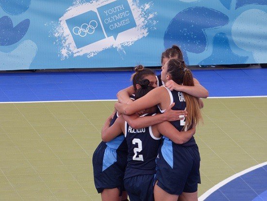 Lee más sobre el artículo YOG BA 2018: LAS CHICAS DE BÁSQUET 3X3 CLASIFICARON INVICTAS A LA RONDA FINAL