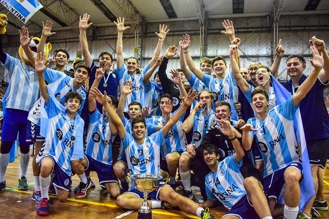 Lee más sobre el artículo Handball masculino y femenino: ARGENTINA CABALLEROS CAMPEÓN EN CADETES