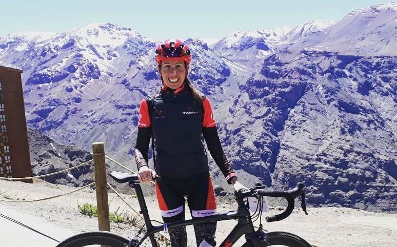 Lee más sobre el artículo Ciclismo: CAROLINA PÉREZ VOLVIÓ A QUEDARSE CON EL PODIO