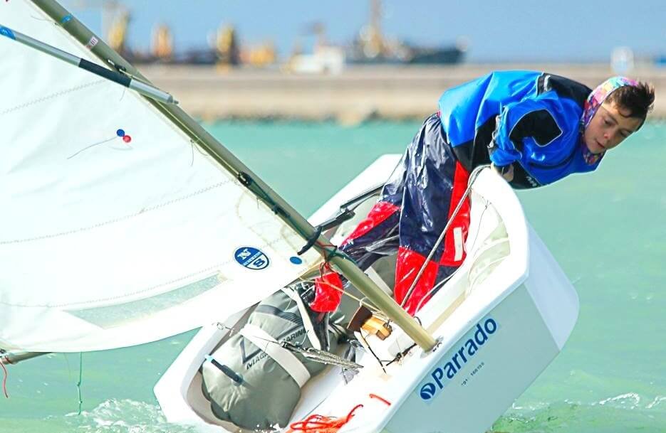 Lee más sobre el artículo Vela: INICIA LA SEMANA INTERNACIONAL DE YATCHING EN MAR DEL PLATA Y SANTIAGO LANGE SE PRESENTARÁ EN YATCH CLUB ARGENTINO