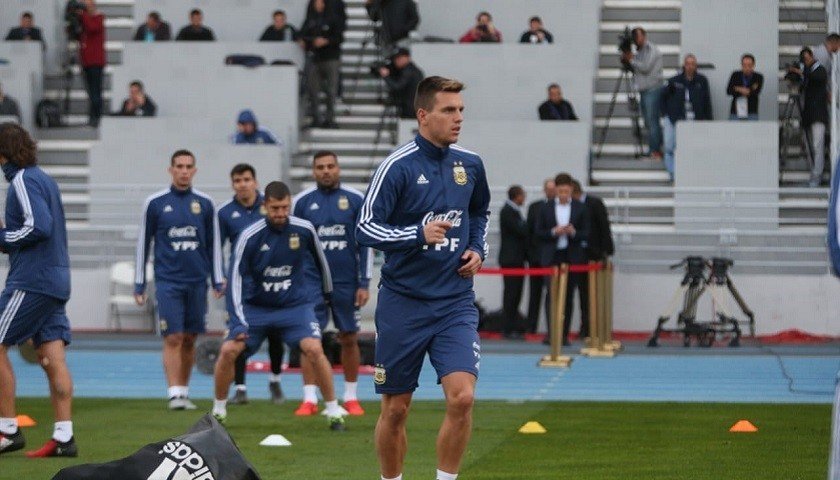 Lee más sobre el artículo Fútbol: ARGENTINA YA PIENSA EN MARRUECOS