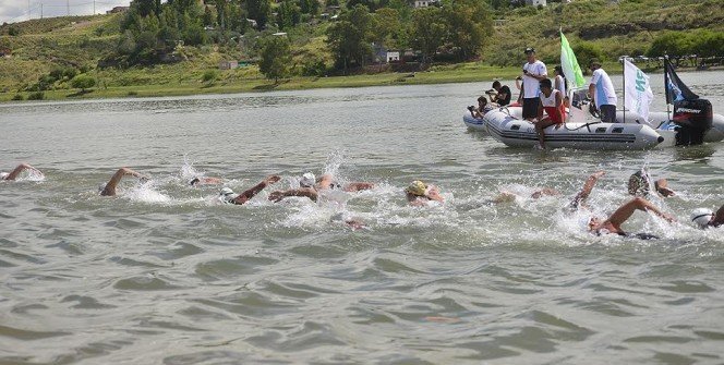 Lee más sobre el artículo Natación: CONVOCADOS PARA LOS PANAMERICANOS Y LOS JUEGOS DE PLAYA EN AGUAS ABIERTAS