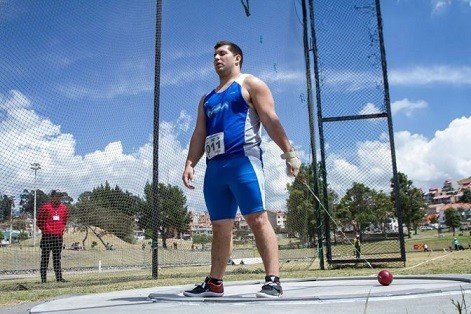 Lee más sobre el artículo Atletismo: JOAQUÍN GÓMEZ SOBRESALIÓ EN LOS JUEGOS UNIVERSITARIOS