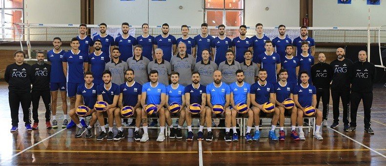 Lee más sobre el artículo Voley masculino: ARGENTINA Y BRASIL SE ENFRENTARÁN EN EL CALAFATE