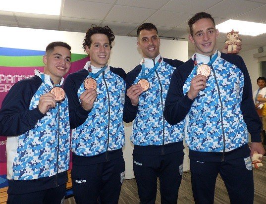 Lee más sobre el artículo Juegos Lima 2019: NATACIÓN, LAS VOCES DE PEROTTI, CARRIZO Y EL RELEVO COMBINADO MASCULINO EN LA ÚLTIMA JORNADA DE COMPETENCIAS