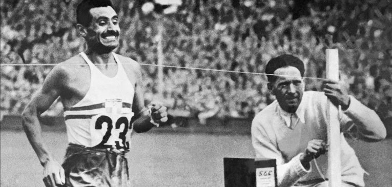 Lee más sobre el artículo Atletismo: DÍA DEL MARATONISTA ARGENTINO