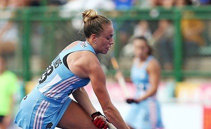 Lee más sobre el artículo Hockey césped femenino: LAS LEONAS GANARON EN EL PRIMER PARTIDO DE LA GIRA