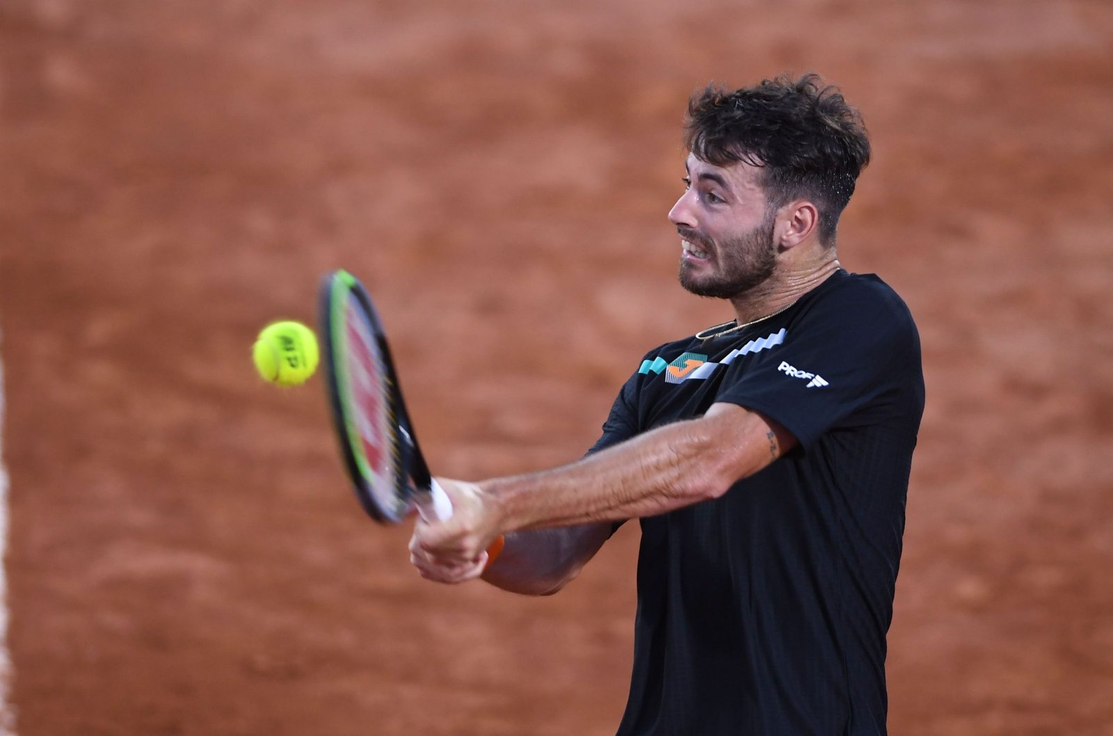 Lee más sobre el artículo Tenis: DUELO DE CORDOBESES, PELLA SE DESPIDE Y SHWARTZMAN SE ESTRENA