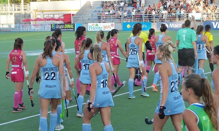 Lee más sobre el artículo Hockey césped femenino: ARGENTINA INICIÓ LA SERIE CON UN TRIUNFO FRENTE A JAPÓN