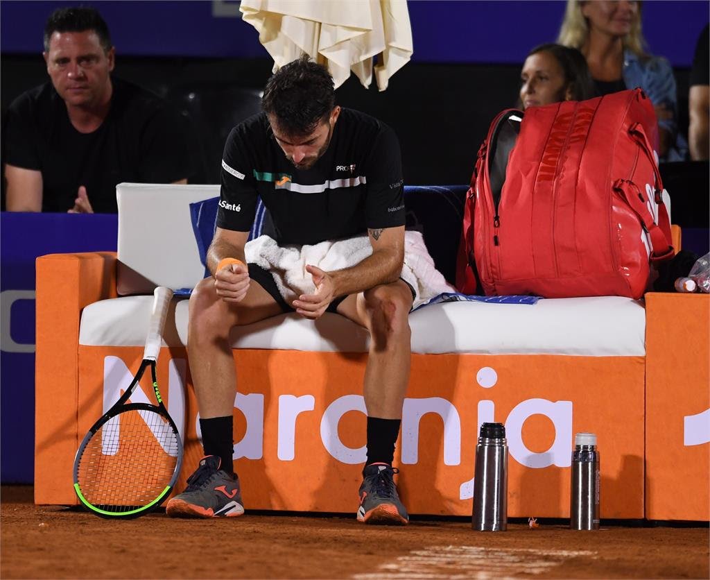 Lee más sobre el artículo Tenis: CAYÓ LONDERO Y EL CÓRDOBA OPEN TENDRÁ UN NUEVO CAMPEÓN