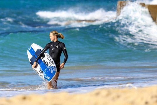Lee más sobre el artículo Surf: MODALIDAD SURF UP EN AUSTRALIA