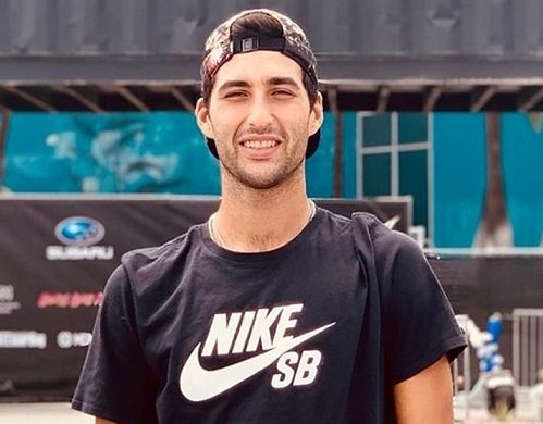 Lee más sobre el artículo Skateboarding: «SI UNO SE MANTIENE FUERTE, EL OBJETIVO SIGUE ALLÍ» DIJO MATÍAS DELL OLIO