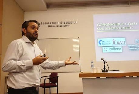 Lee más sobre el artículo Voley: DE LA MANO DE ESPECIALISTAS SE PROYECTA UN CAMINO DE REGRESO A LA ACTIVIDAD