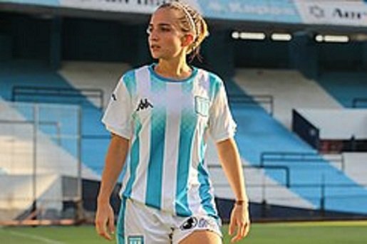 Lee más sobre el artículo Notas: LUCIANA BACCI, SUS ORÍGENES, REFLEXIONES Y ACTUALIDAD