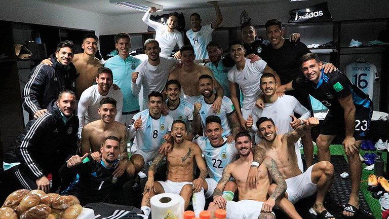 Lee más sobre el artículo Fútbol masculino: RESUMEN DE LAS DOS PRIMERAS FECHAS DE ELIMINATORIAS SUDAMERICANAS