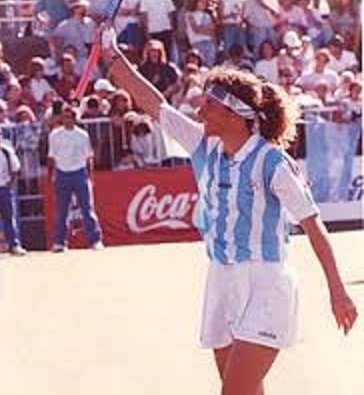 Lee más sobre el artículo Notas: GABRIELA SÁNCHEZ, «MADRE DE ELITE» EN EL HOCKEY CÉSPED