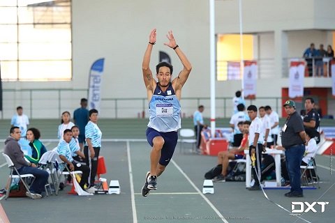 Lee más sobre el artículo Atletismo: MAXI DÍAZ VOLVIÓ EN ÓPTIMO ESTADO