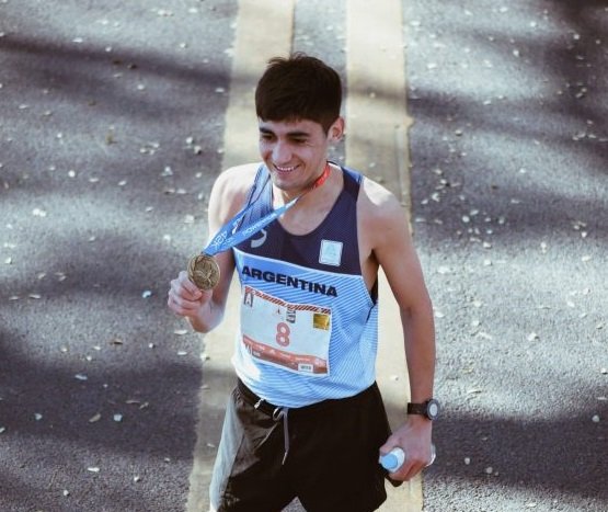 Lee más sobre el artículo Atletismo: VALENCIA, EL GRAN RETO DE LOS MARATONISTAS
