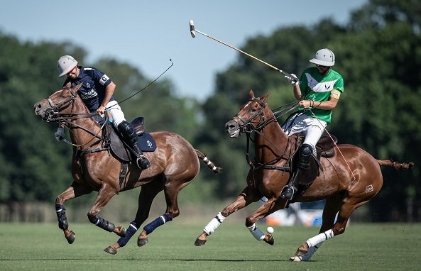 Lee más sobre el artículo Polo masculino: COMENZÓ EL 127º ABIERTO DE HURLINGHAM CON LOS CUARTOS DE FINAL