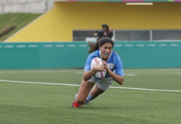Lee más sobre el artículo Rugby femenino: EL SELECCIONADO SEVEN CONTINÚA SU PREPARACIÓN EN URUGUAY