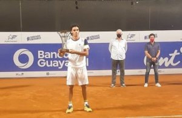Lee más sobre el artículo Tenis: FRANCISCO CERUNDOLO GANÓ EL CHALLENGER DE GUAYAQUIL