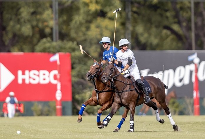 Lee más sobre el artículo Polo masculino: CÓMODO TRIUNFO DE ELLERSTINA EN EL DEBUT Y AJUSTADO FESTEJO DE LA ENSENADA LA AGUADA EN EL 127º ABIERTO DE PALERMO