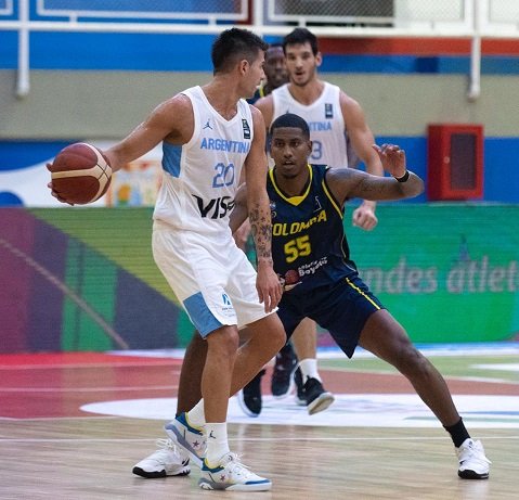 Lee más sobre el artículo Básquet masculino: ARGENTINA CERRÓ CON DERROTA PERO CON BALANCE POSITIVO EN LA VENTANA DE CLASIFICACIÓN
