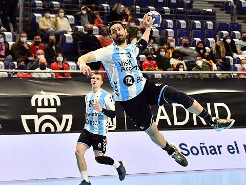 Lee más sobre el artículo Handball masculino: ARGENTINA PERDIÓ CON ESPAÑA EN EL AMISTOSO JUGADO EN MADRID